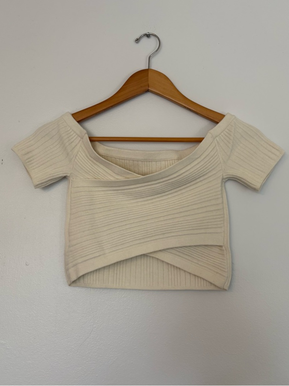 Aerie off the shoulder crisscross cropped  sweater top. Size S. NWT.